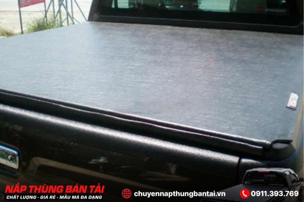 NẮP THÙNG CUỘN MỀM TONTOP FORD RANGER XLT 2023