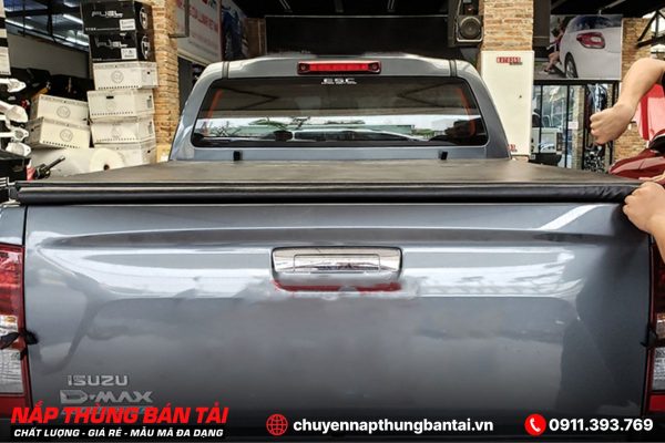 NẮP THÙNG CUỘN MỀM TONTOP ISUZU D-MAX