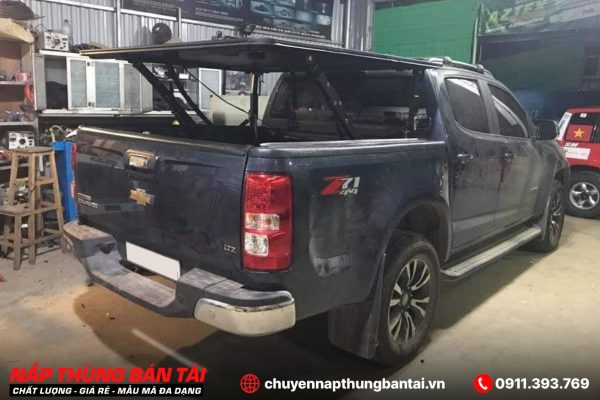Nắp Thùng TopFlip Chevrolet Colorado