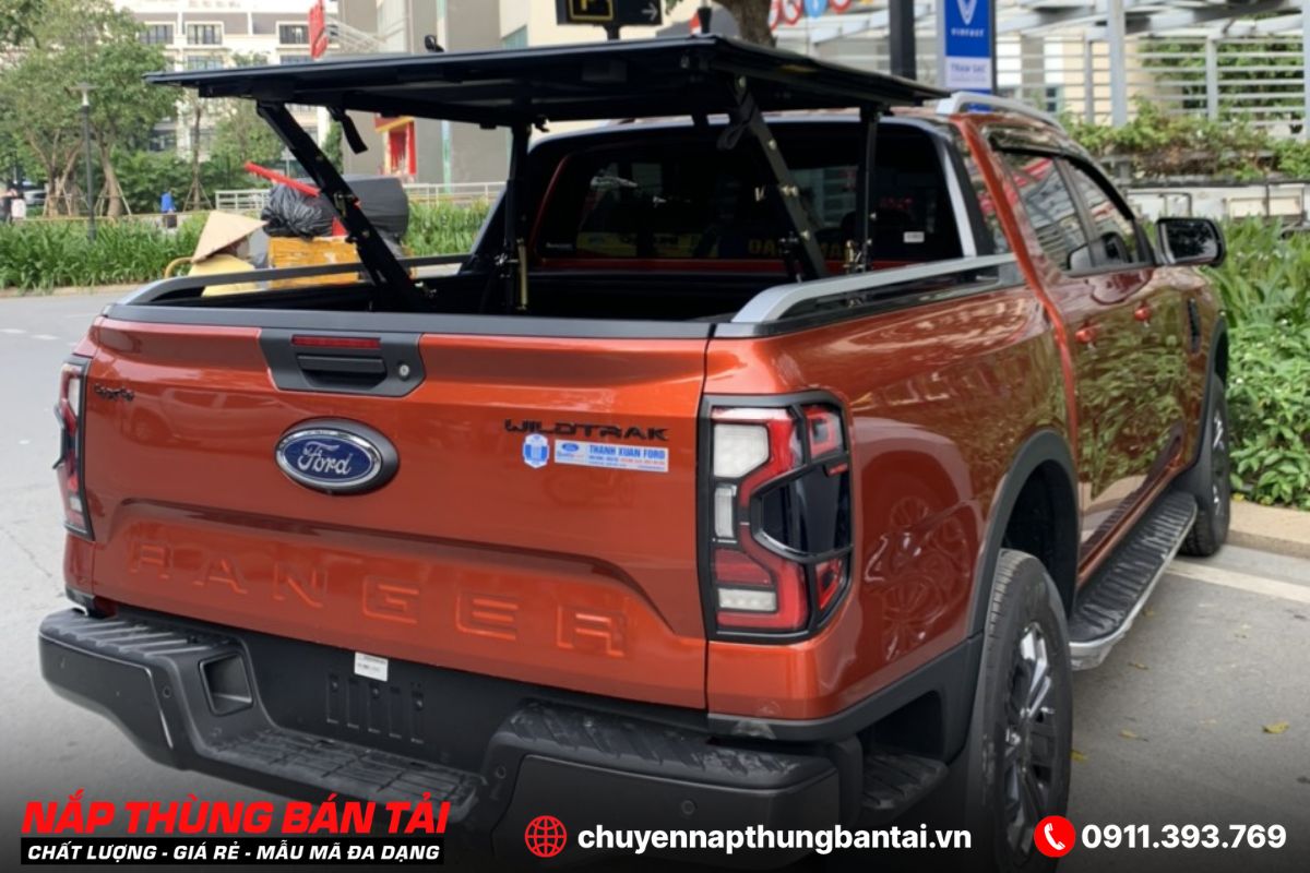 Nắp Thùng Topflip Ford Ranger Wildtrak 2023