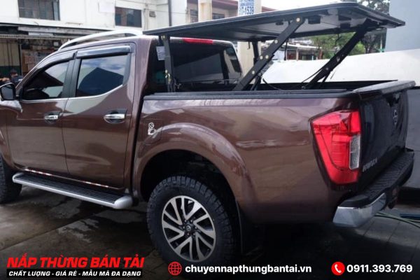 NẮP THÙNG TOPFLIP NISSAN NAVARA