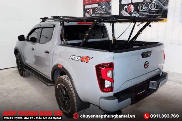NẮP THÙNG TOPFLIP NISSAN NAVARA