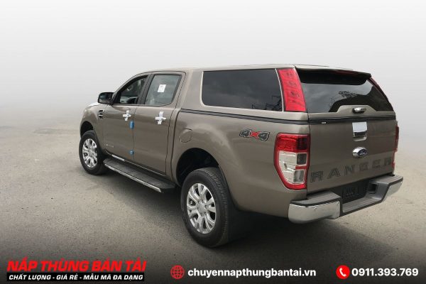 NẮP THÙNG CAO FORD RANGER XLT 2023 (CÓ ĐÈN)