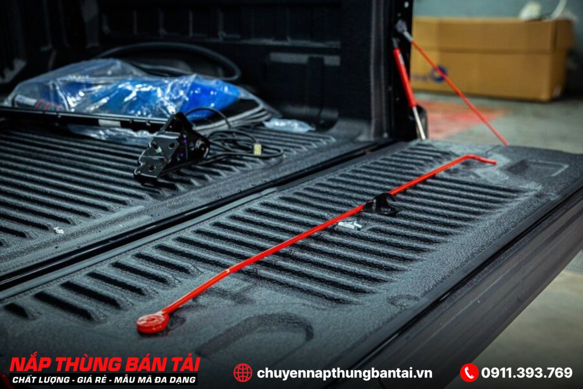THANH TRỢ LỰC BỬNG SAU GT-PRO CHO FORD RANGER 2023