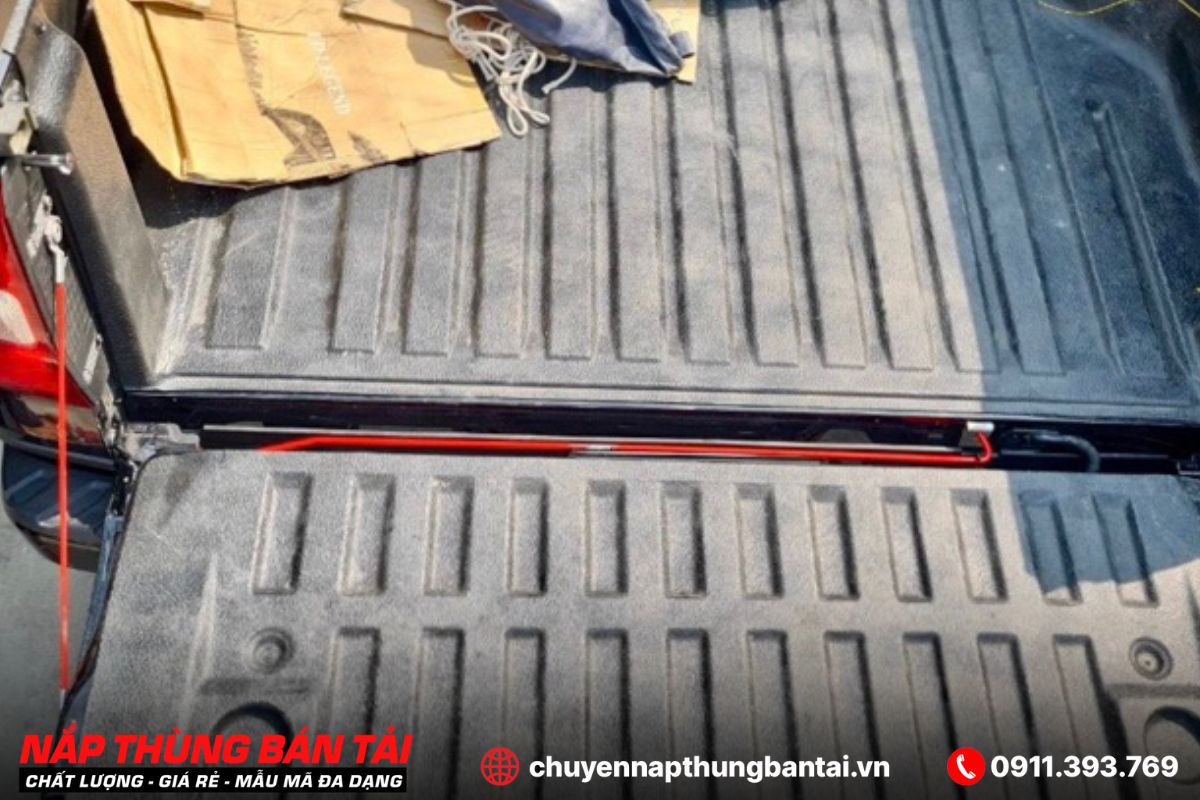 THANH TRỢ LỰC BỬNG SAU GT-PRO CHO FORD RANGER 2023