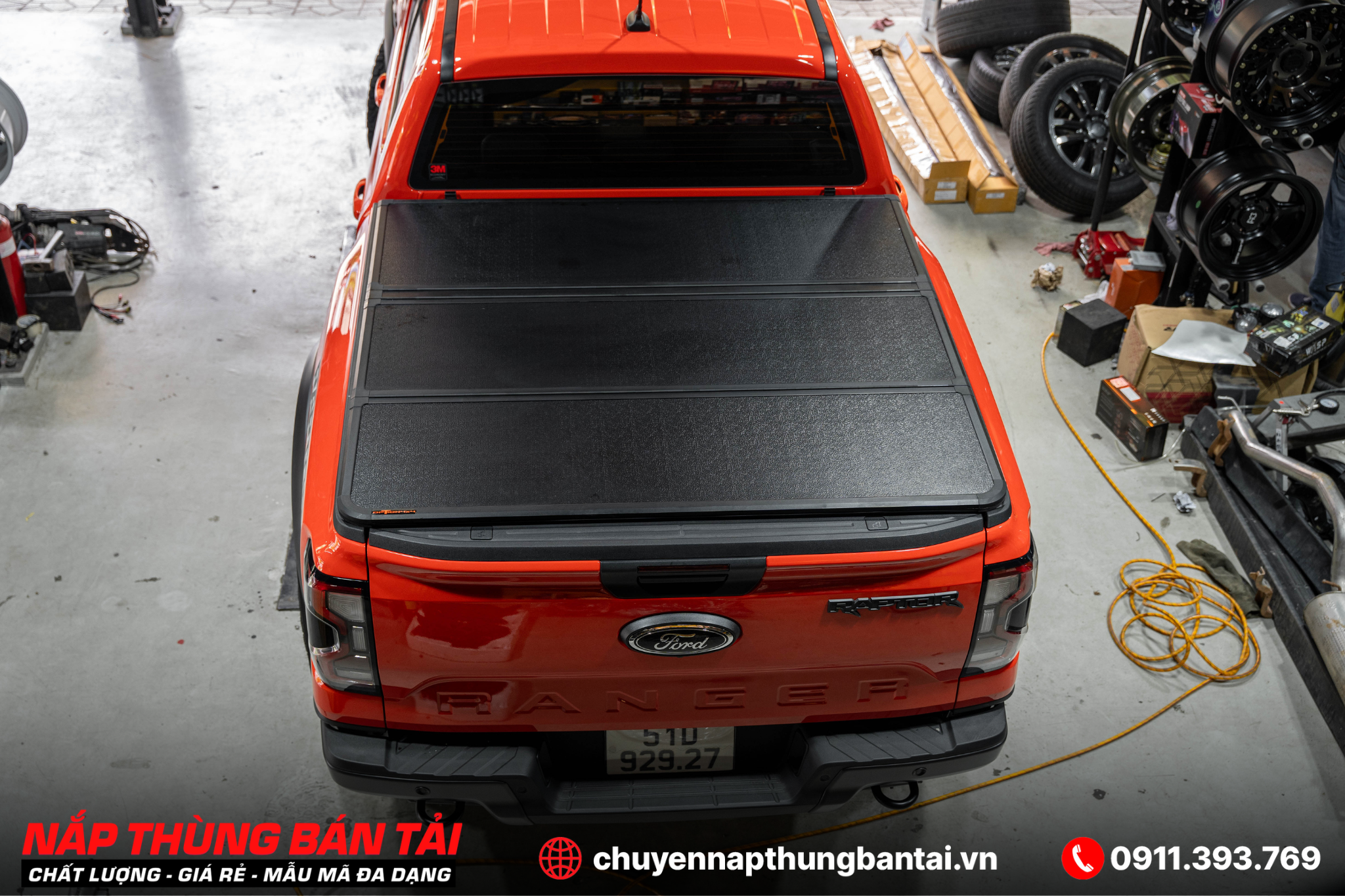 Nắp Thùng 3 Tấm Ford Ranger Raptor 2023