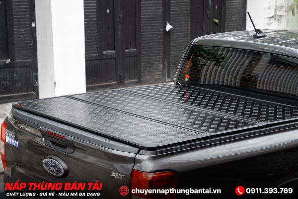 Nắp Thùng 3 Tấm Ford Ranger Xlt 2023