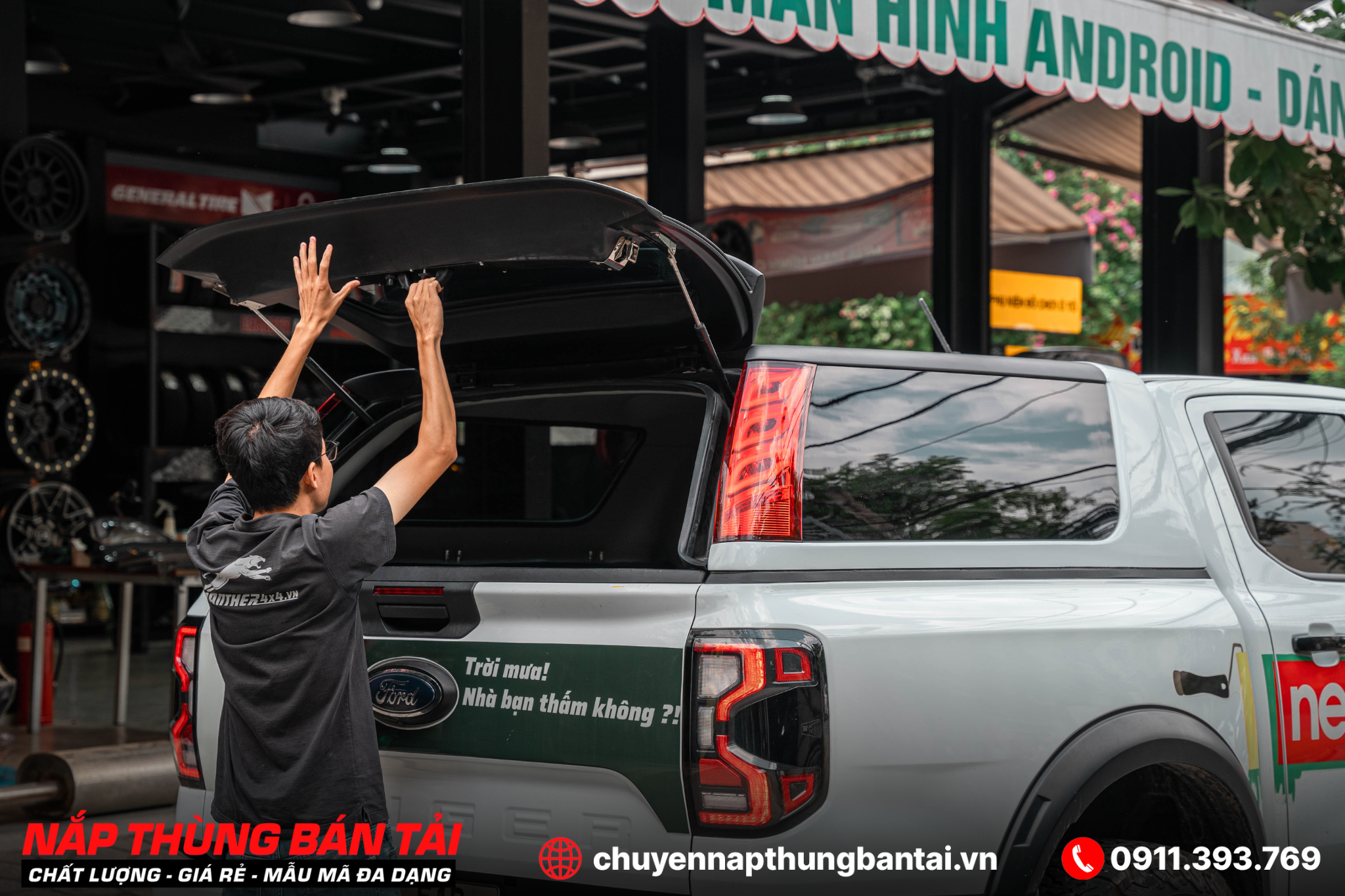 Nắp Thùng Cao Ford Ranger Raptor 2023 (Có Đèn)