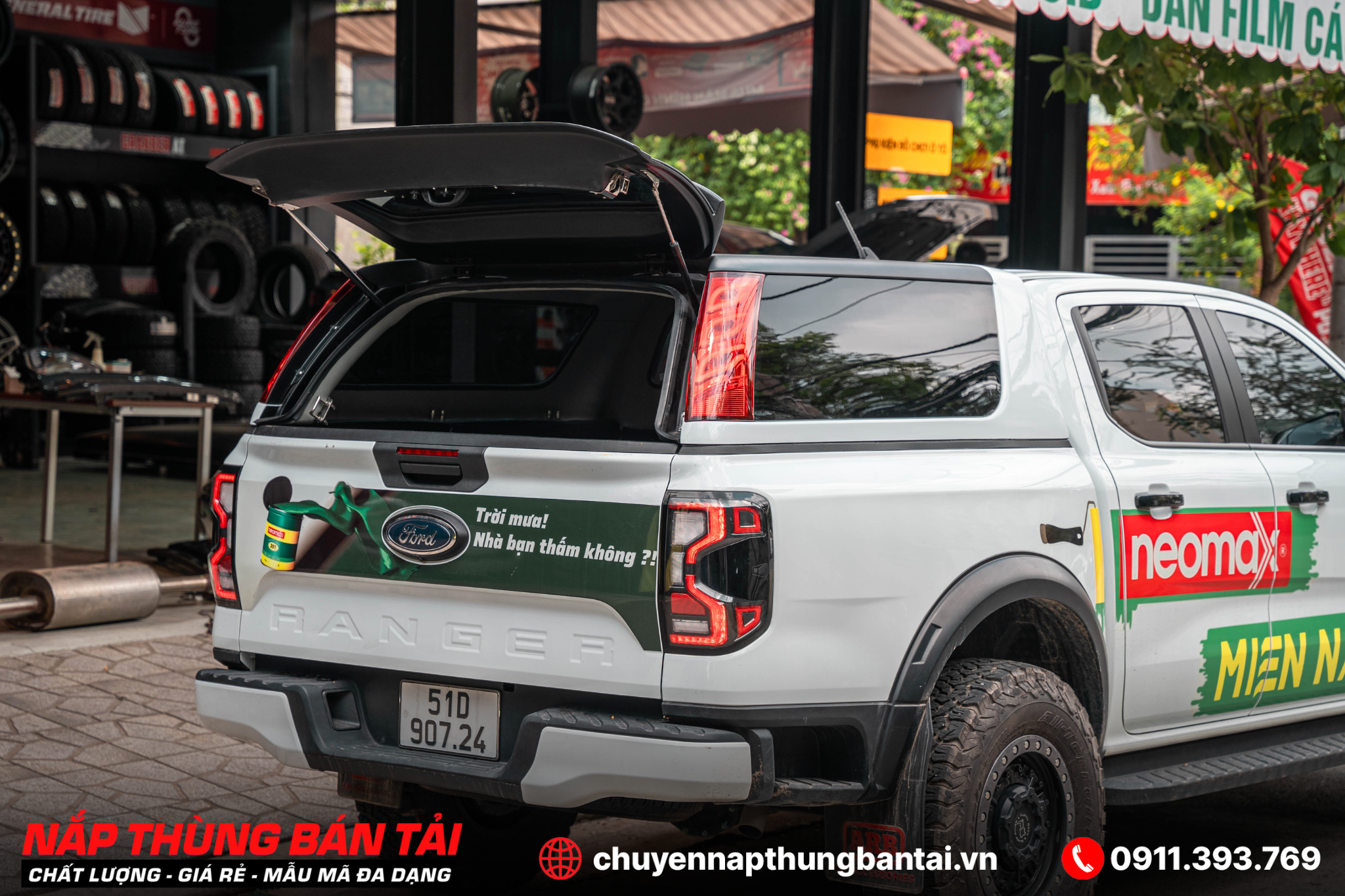 Nắp Thùng Cao Ford Ranger Raptor 2023 (Có Đèn)