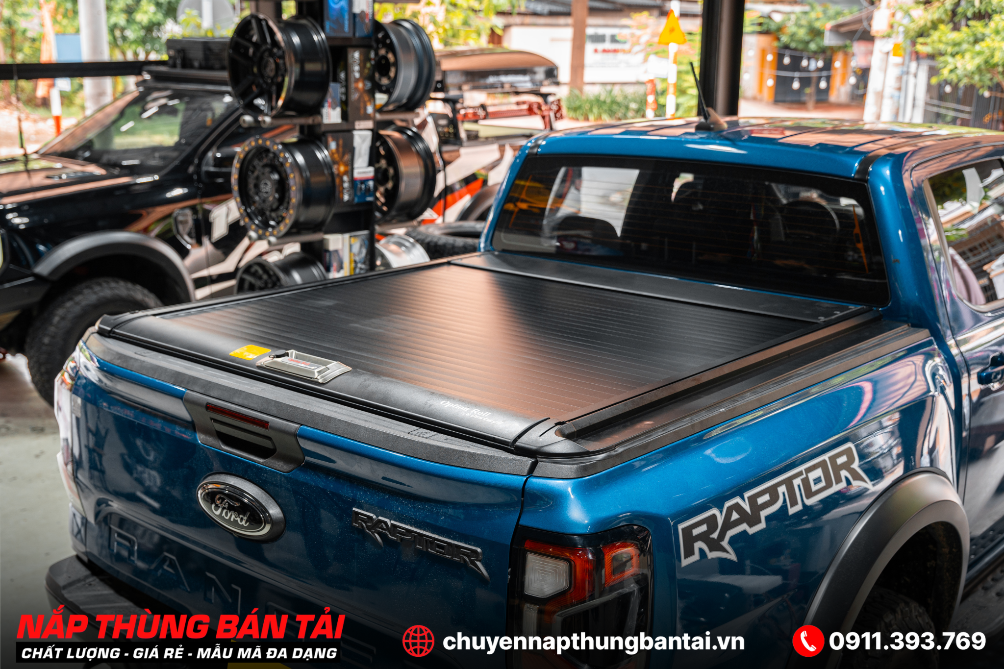 Nắp Thùng Cuộn Cơ Option Roll Ford Ranger Stormtrak