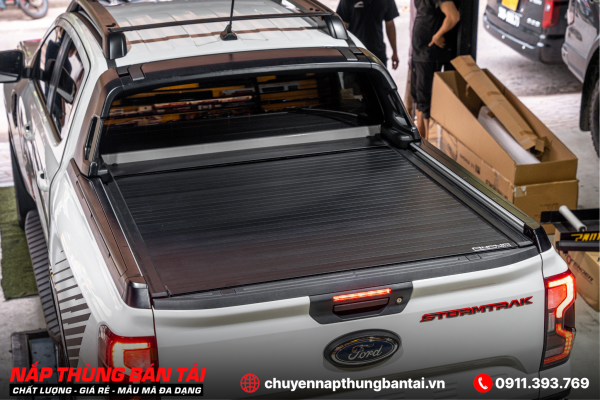 Nắp Thùng Cuộn Điện Anpha Ford Ranger Stormtrak