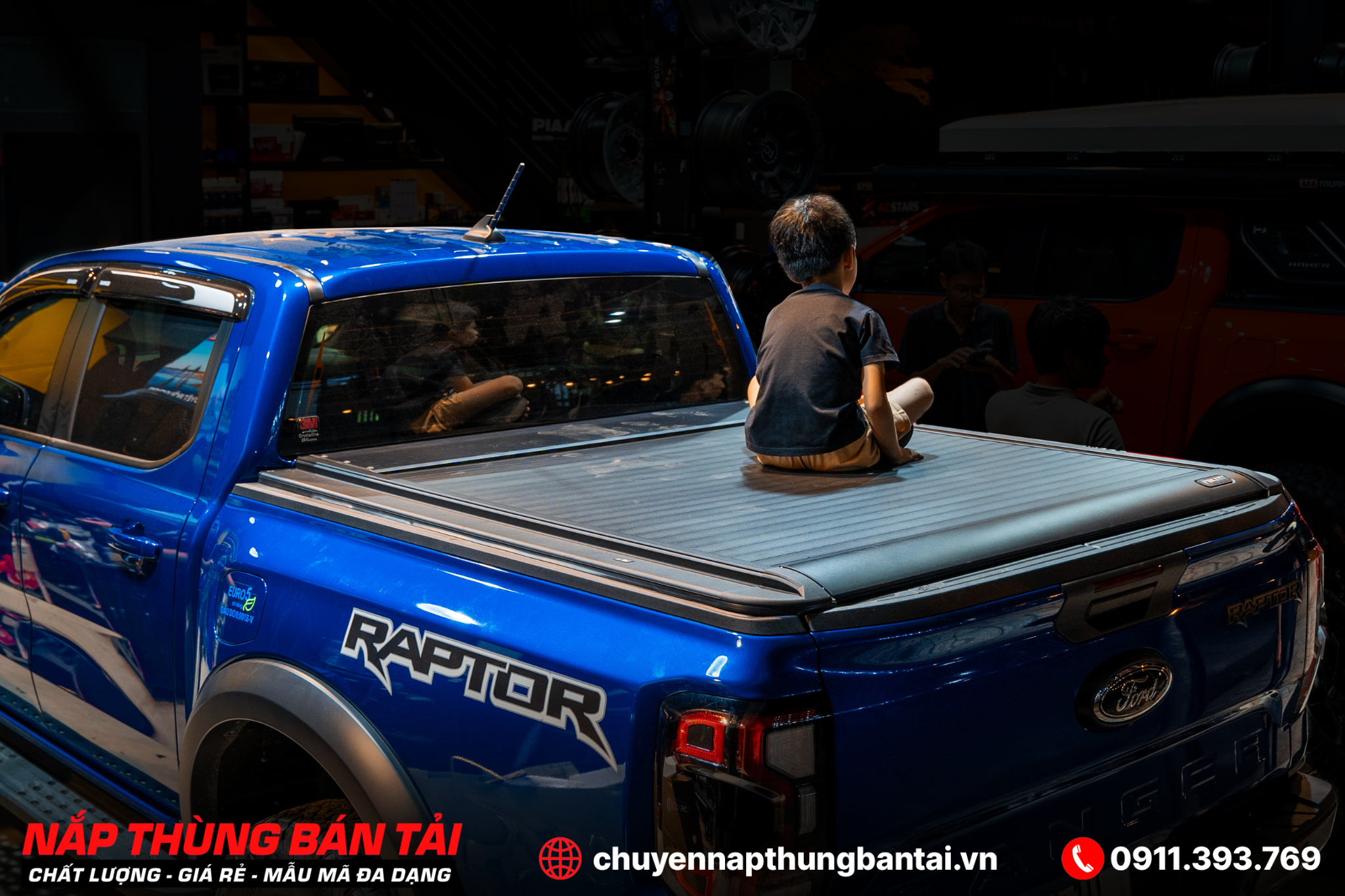 Nắp Thùng Cuộn Điện Polini Ford Ranger Raptor 2023