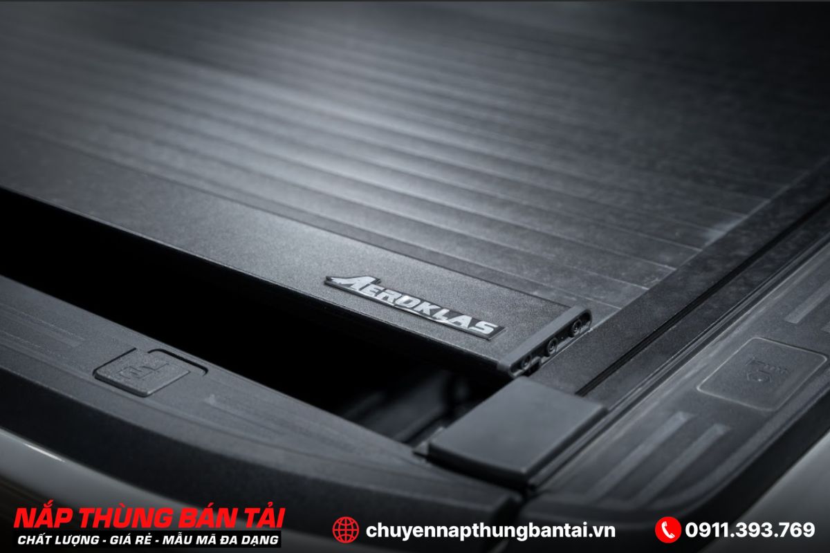 Nắp thùng cuộn điện Aeroklas Thái Lan Ford Ranger Wildtrak (đời 2018 - 2022)